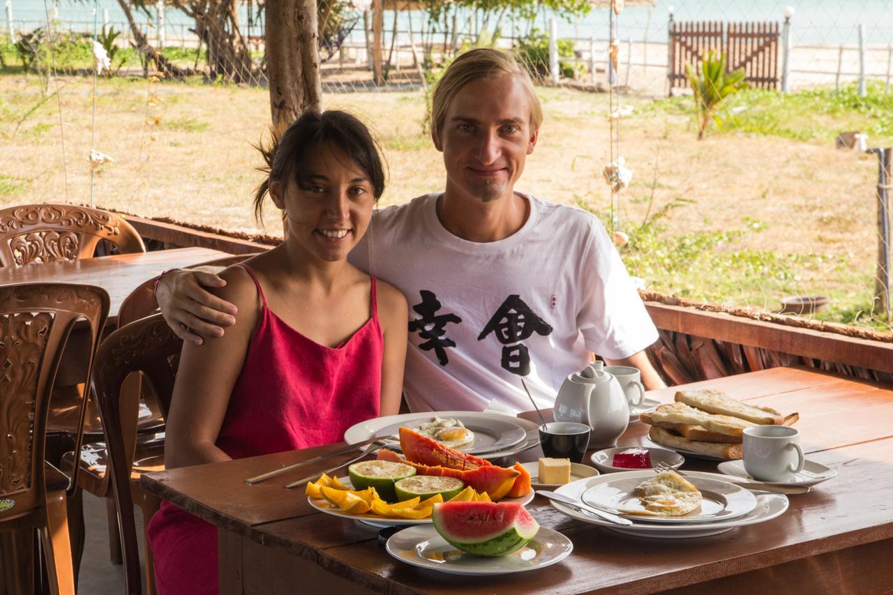 Bliss Bay Nilaveli Hotel Buitenkant foto