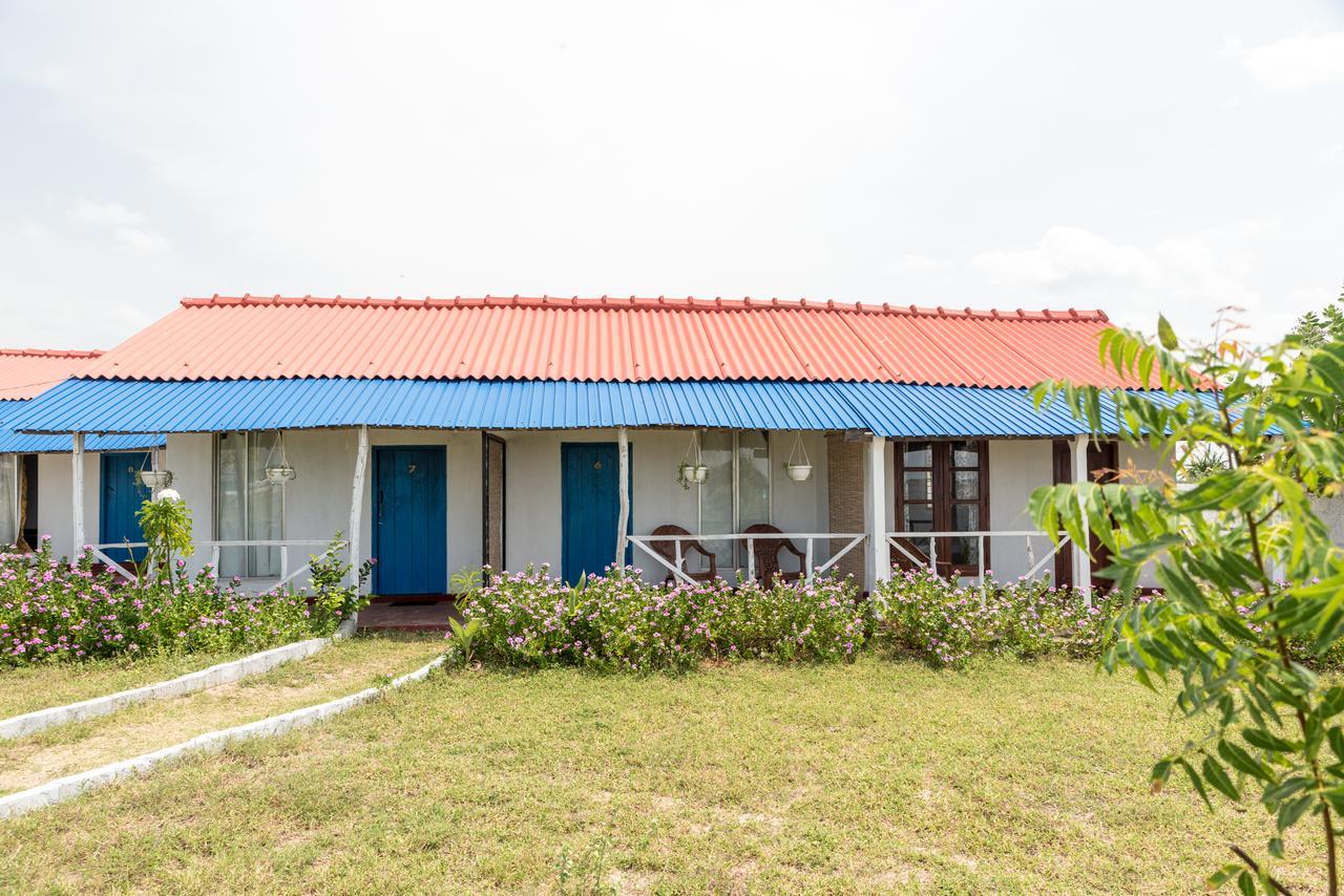 Bliss Bay Nilaveli Hotel Buitenkant foto